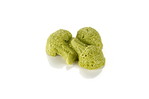 Pureed broccoli enriched with quark and cream.
