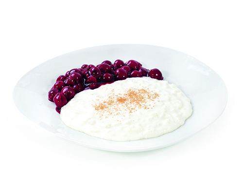 Rice pudding with one type of sugar and sweetener, with cherry jelly.