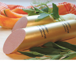 Deli-Leberwurst fein im Golddarm Kaliber 58.