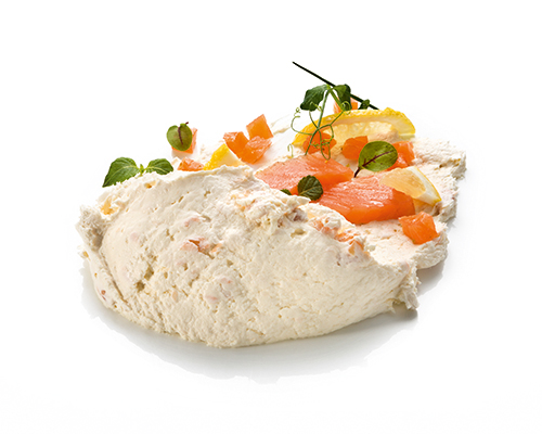 Lachsfrischkäse-Zubereitung mit Frischkäse, Meerrettich, Räucherlachs, Sauerrahm und Dill.