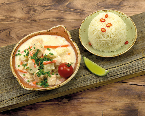 Fish stew with cod and diced salmon in a creamy vegetable sauce.