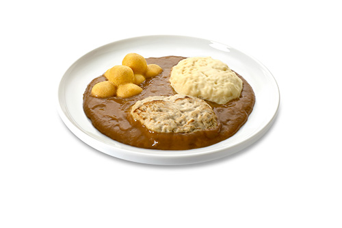 Rinderfrikadelle in brauner Sauce mit Spätzle und Karotten, püriert abgeschmeckt mit Sojacreme, angereichert mit Quark und Sahne.