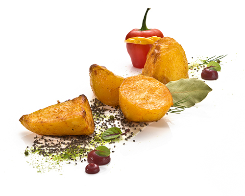 Würzkartoffeln Hausfrauenschnitt, vorgegart.