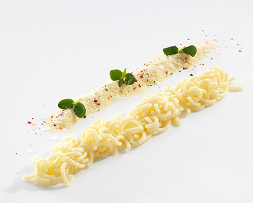 Hörnchennudeln al dente gekocht, Al dente gekocht.