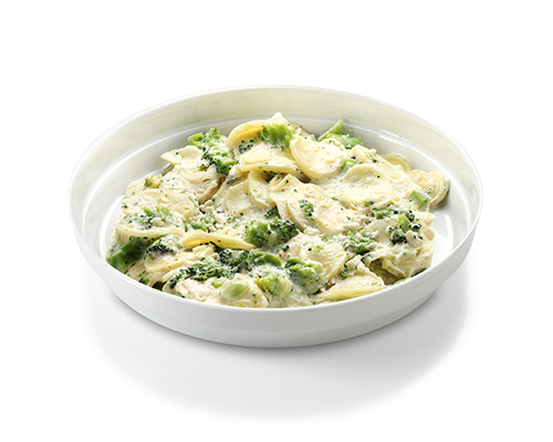 Potato and broccoli casserole Potato slices and broccoli, in cheese sauce.