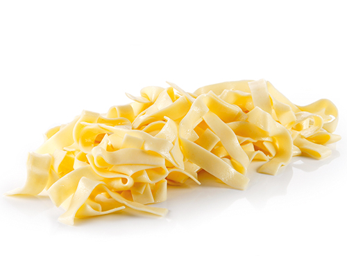 Ribbon noodles cooked white al dente, 8 mm, Cooked al dente, 8 mm.