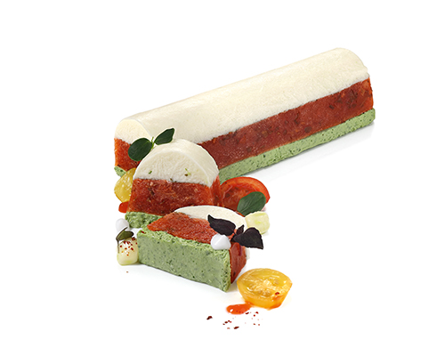 Tomato and mozzarella terrine with basil, 4.5 x 32.5 cm.