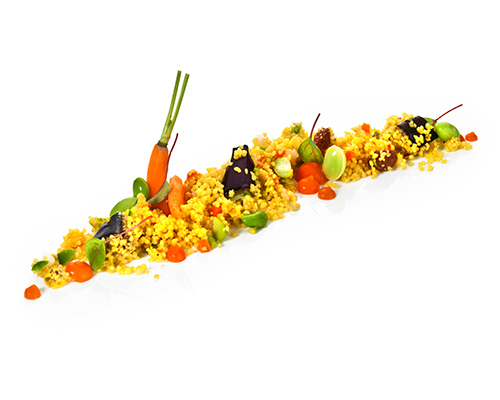 Couscous with vegetables with aubergines, sultanas and carrots, with an oriental flavour.