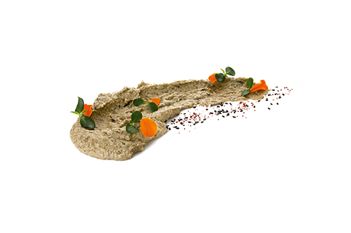 Baba Ghanoush orientalische Auberginencreme mit Sesampaste und Zitrone verfeinert.