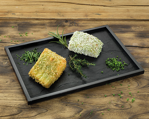 Lachsfilet in Knusperpanade roh, mit Kräutermarinade und Panko paniert.
