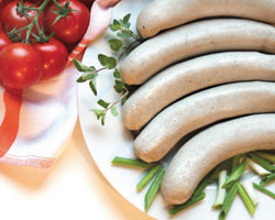 Bratwurst grob mit Majoran verfeinert mit Kräutern, Stück ca. 120 g.