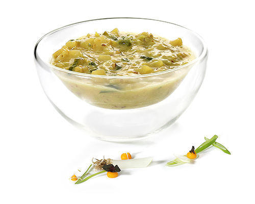 Cheesy Leek Soup Vegan Style Lauch-Käse-Suppe mit veganem Hackfleischersatz aus Sonnenblumenkernen und Kartoffeln.