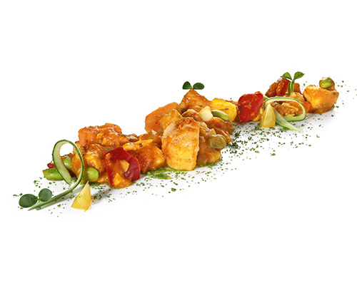 Lachscurry mildes Curry mit Lachsstücken, Süßkartoffeln, Sojabohnen, Paprika und Äpfeln.