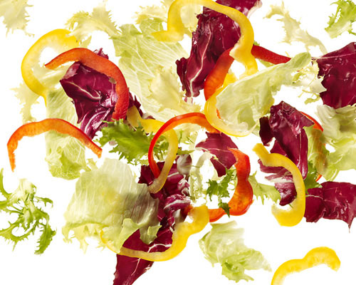 Fresh salad mix "Fitness" Iceberg lettuce, yellow and red peppers and frisée.