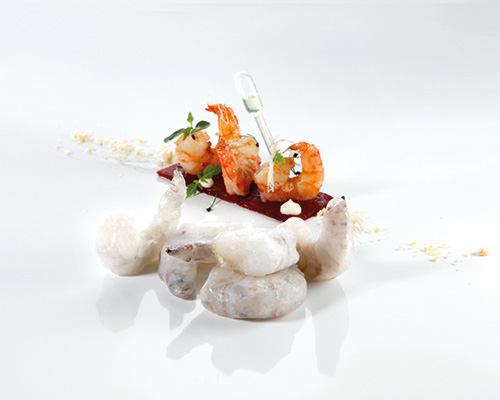 King prawns raw, 26/30, peeled, headless, gutless, shellless, glazed.