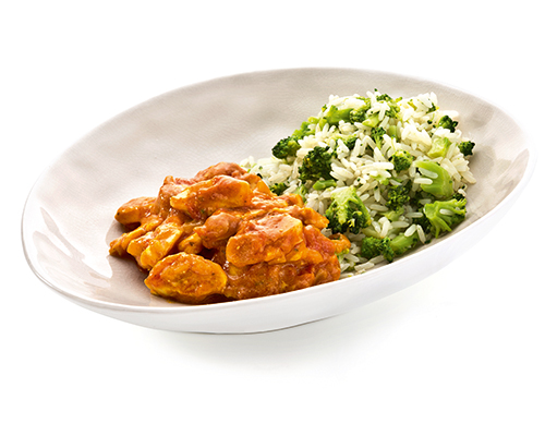 Chicken strips in yoghurt-tomato-curry sauce, with broccoli rice.