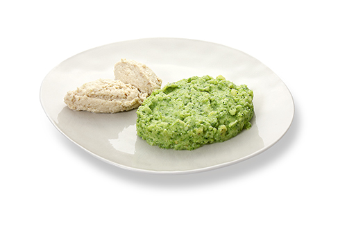 Chicken with broccoli and potato puree, coarsely chopped, with pieces, flavoured with soy cream.
