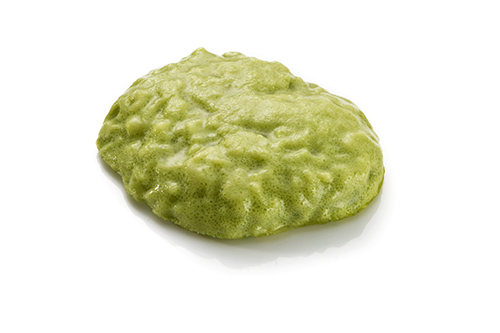 Savoy cabbage puréed with quark and cream.