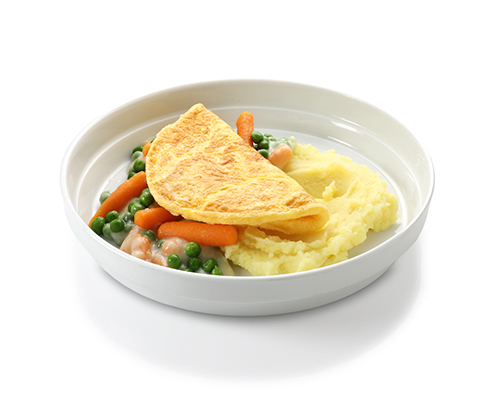 Omelett mit Erbsen-Möhren-Gemüse und weißer Rahmsauce, dazu Kartoffelpüree.