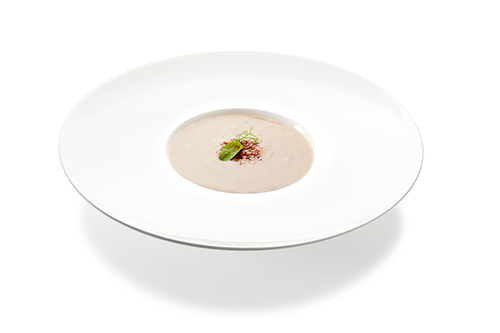 Cream of mushroom soup rounded off with a hint of lemon and wild mushrooms for a high-calorie flavour.
