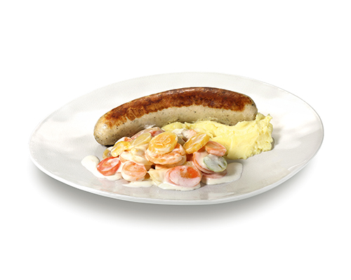 Schweinsbratwurst mit Karotten in Rahmsauce und Kartoffelpüree.