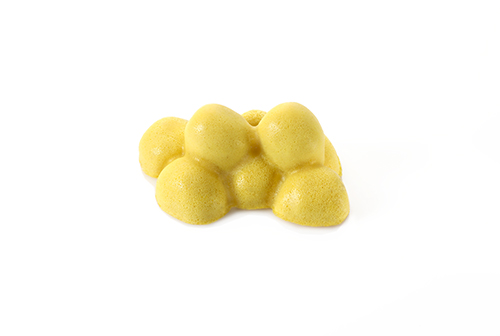 Pureed sweetcorn refined with soya cream.